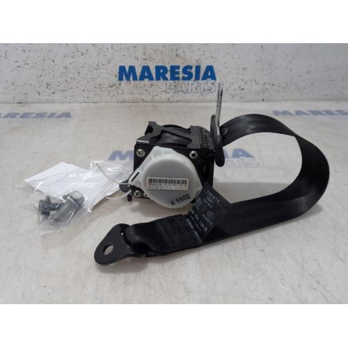 Renault - Captur - Sicherheitsgurt links hinten