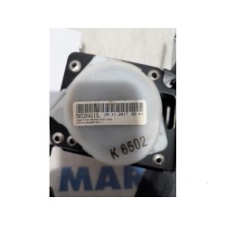 Renault - Captur - Rear seatbelt, right
