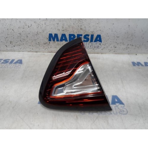 Renault - Captur - Taillight, left