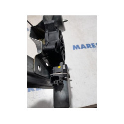 Renault - Captur - Rear door window mechanism 4-door, right