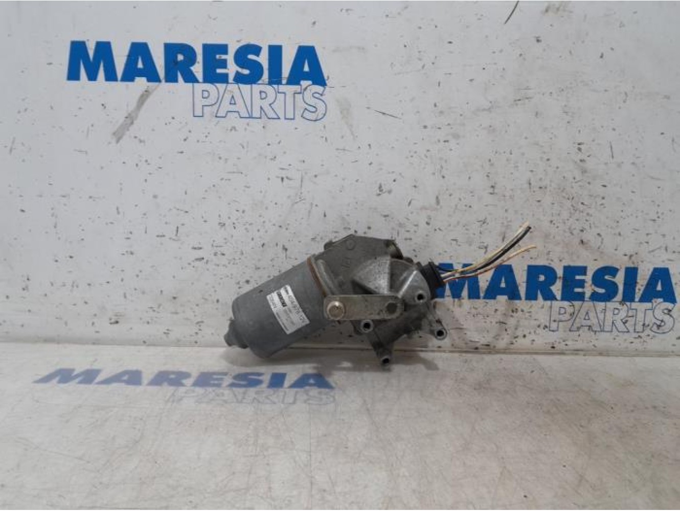 Fiat - Punto - Front wiper motor
