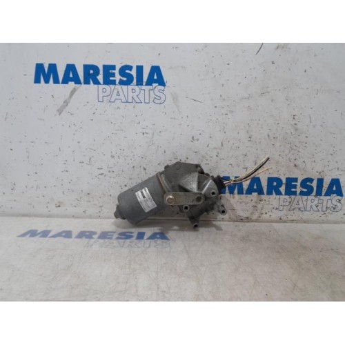 Fiat - Punto - Front wiper motor