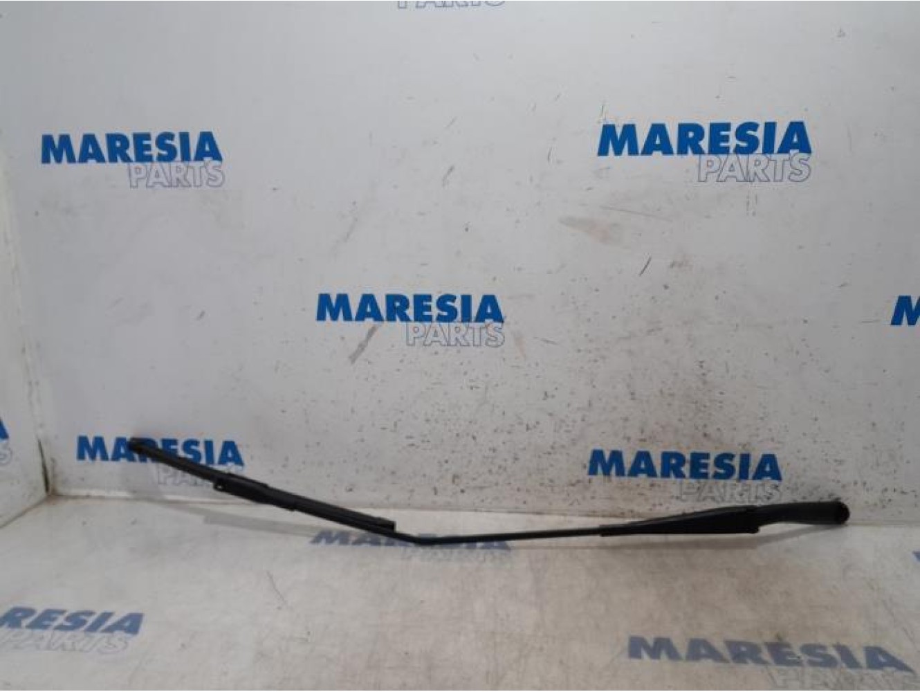 Fiat - Punto - Front wiper arm