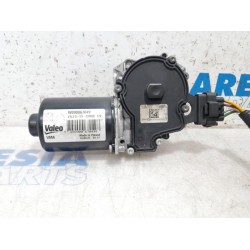 Opel - Vivaro - Front wiper motor