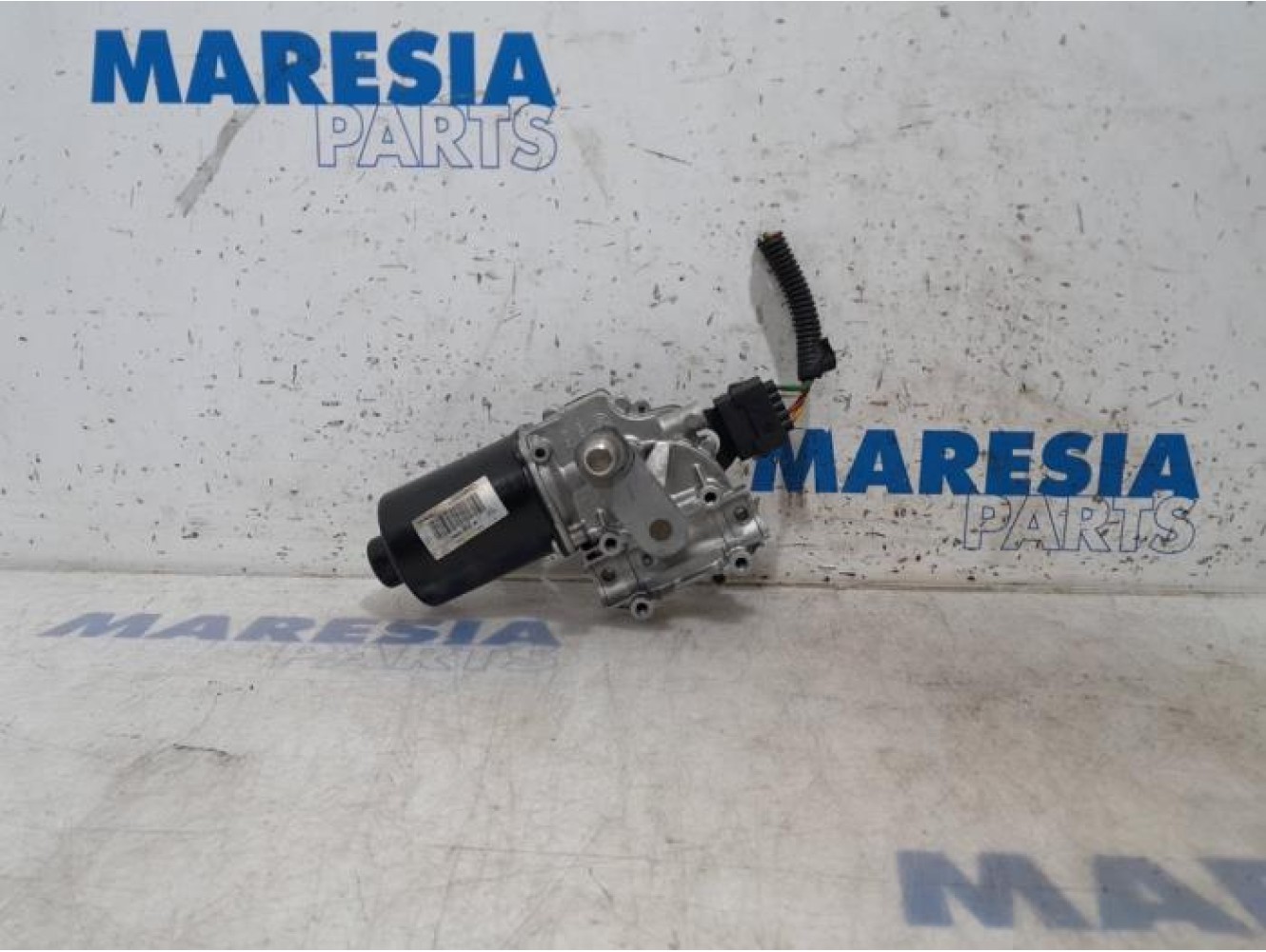 Opel - Vivaro - Front wiper motor