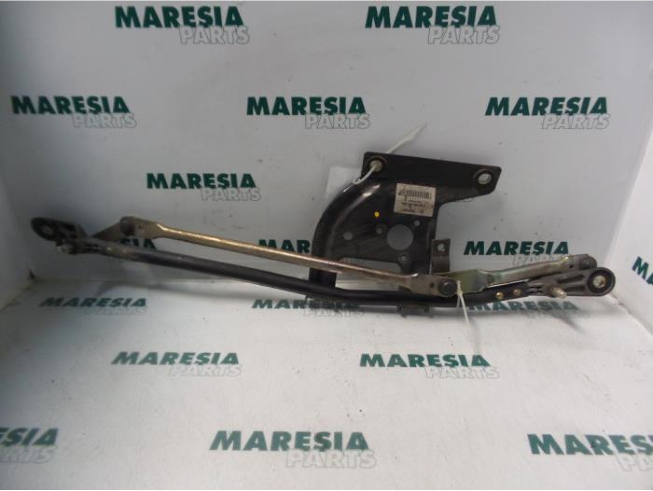 Fiat - Coupe - Wiper mechanism