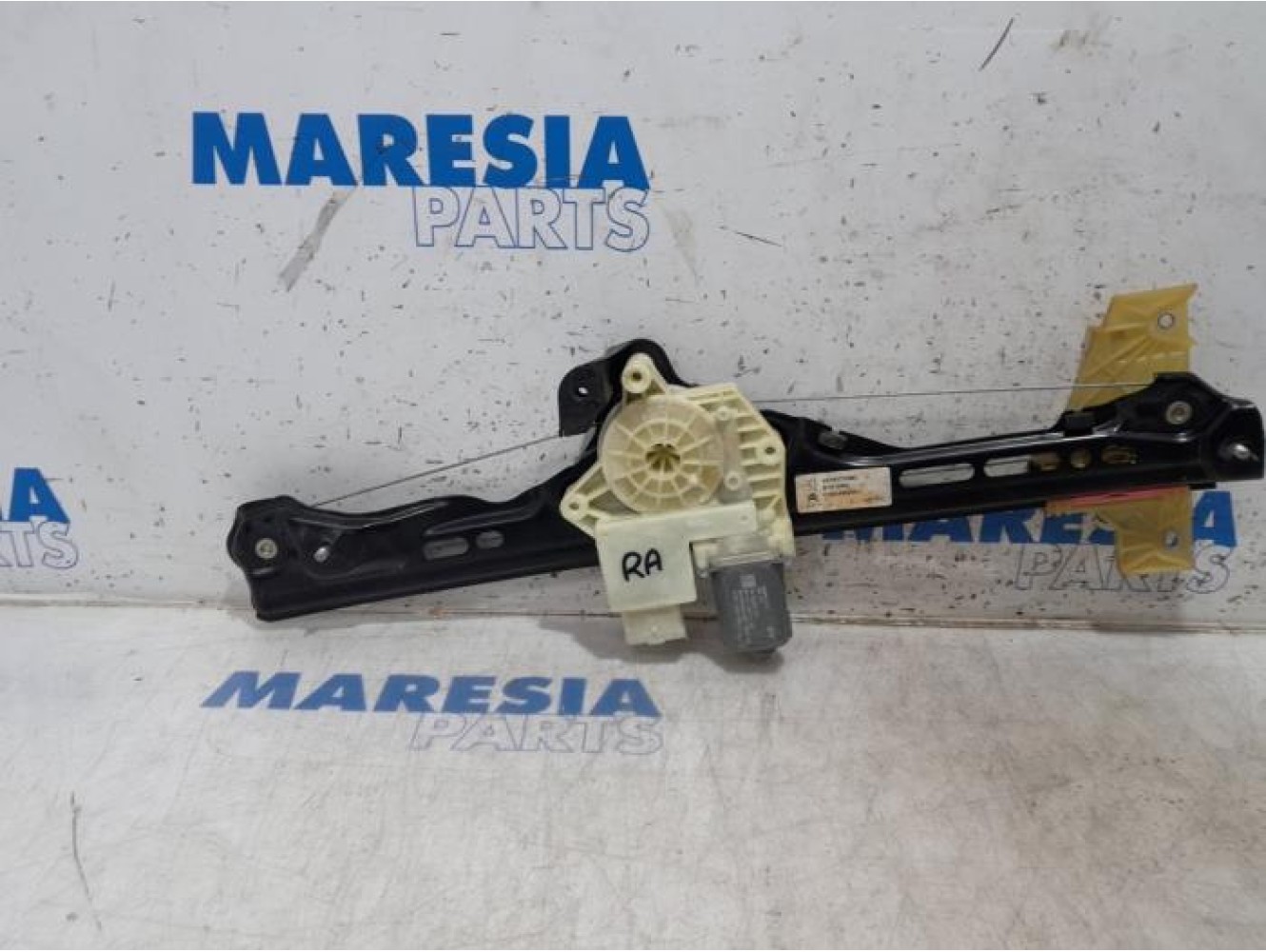 Citroen - C4 Grand Picasso - Rear door window mechanism 4-door, right