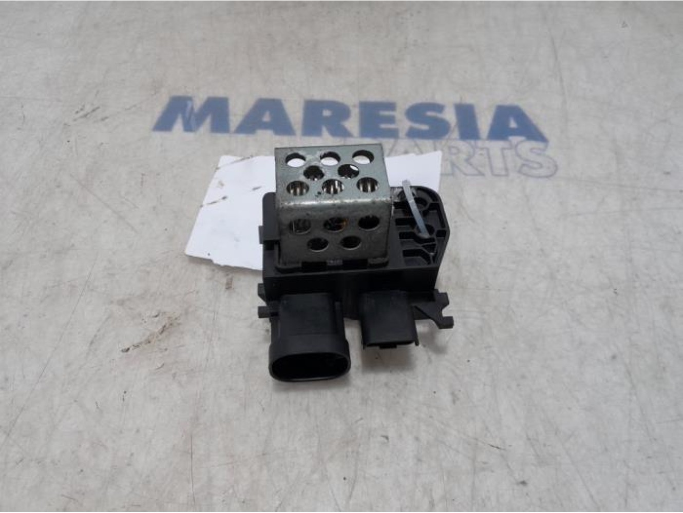 Citroen - C4 Grand Picasso - Cooling fan resistor
