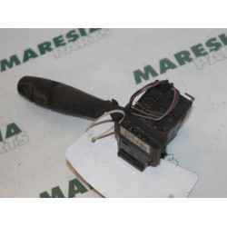 Renault - Clio - Indicator switch