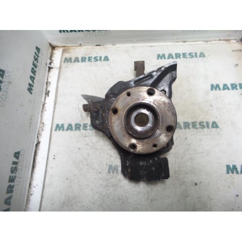 Fiat - Punto - Knuckle, front right