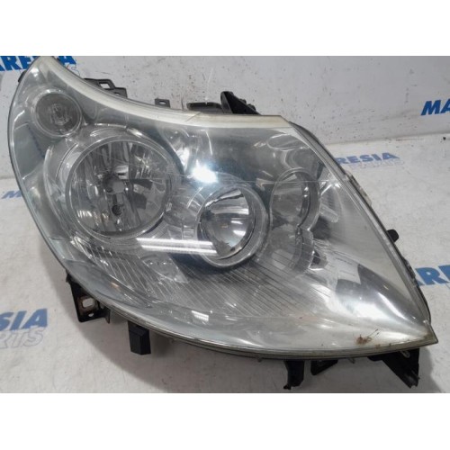 Peugeot - Boxer - Phare droit