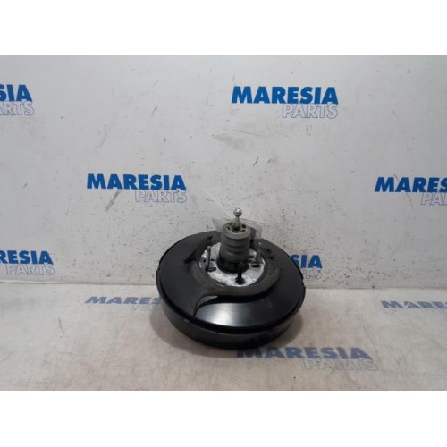 Opel - Vivaro - Brake servo