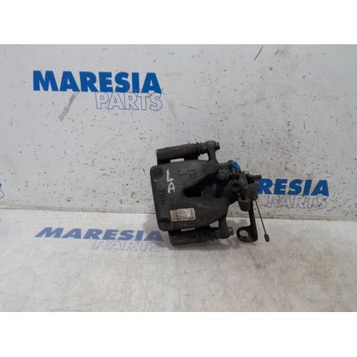 Opel - Vivaro - Bremszange links hinten