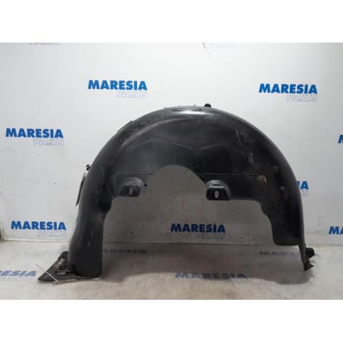 Opel - Vivaro - Wheel arch liner