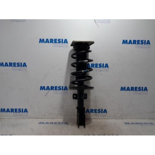 Opel - Vivaro - Front shock absorber rod, right