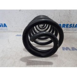 Opel - Vivaro - Rear coil spring