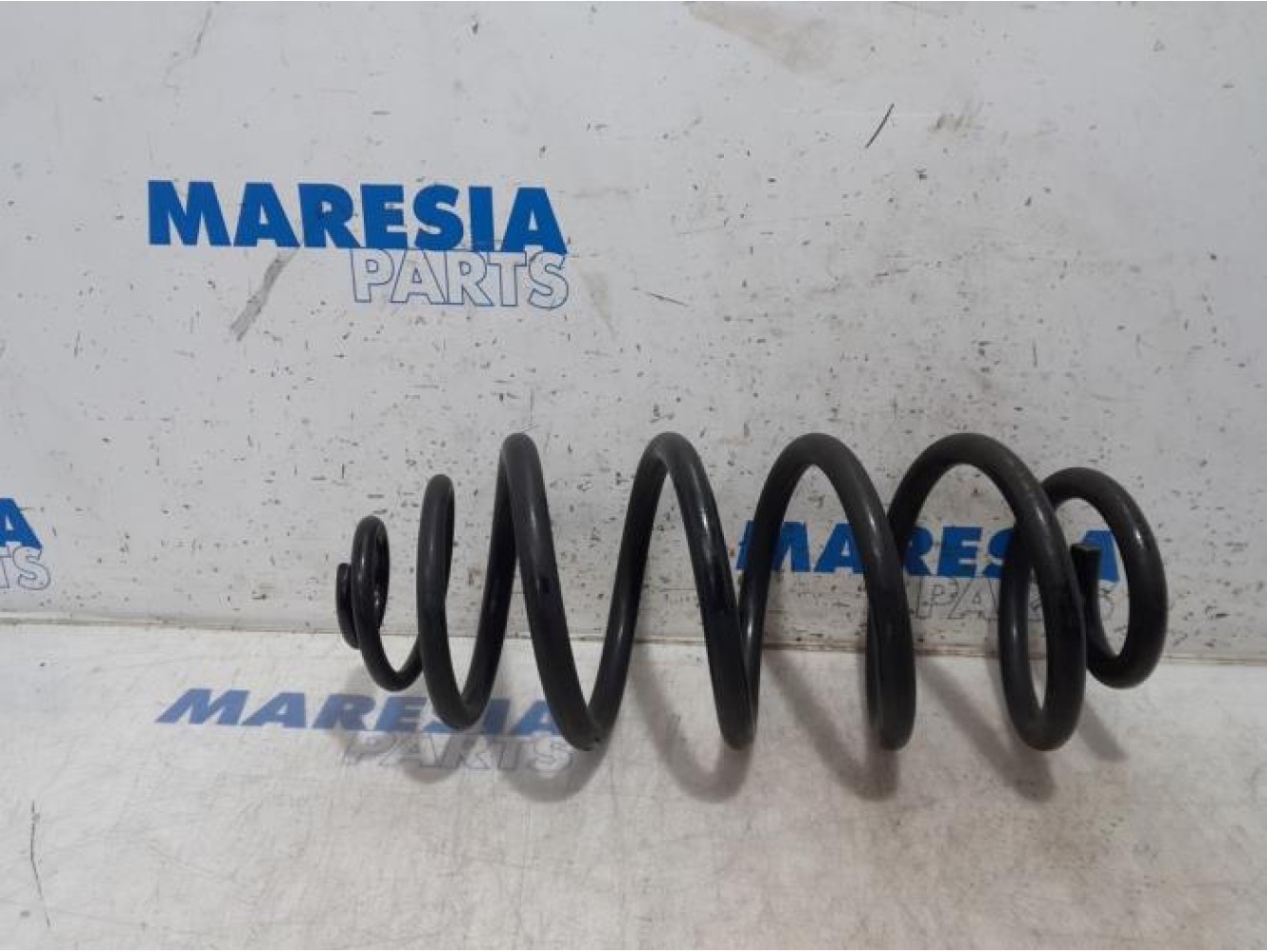 Opel - Vivaro - Rear coil spring