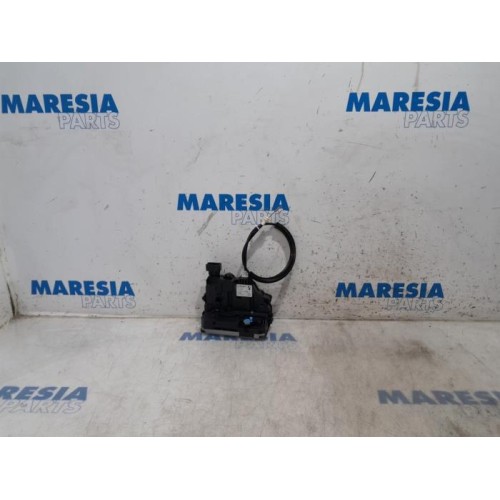 Fiat - Punto - Front door lock mechanism 4-door, right