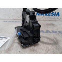 Fiat - Punto - Front door lock mechanism 4-door, right