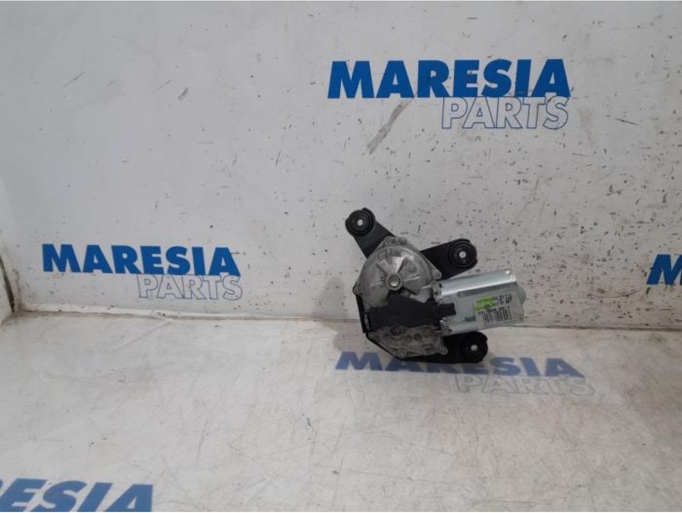 Fiat - Punto - Rear wiper motor
