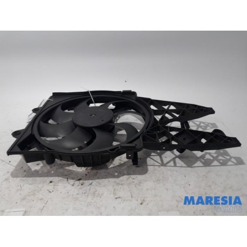 Fiat - Punto - Fan motor