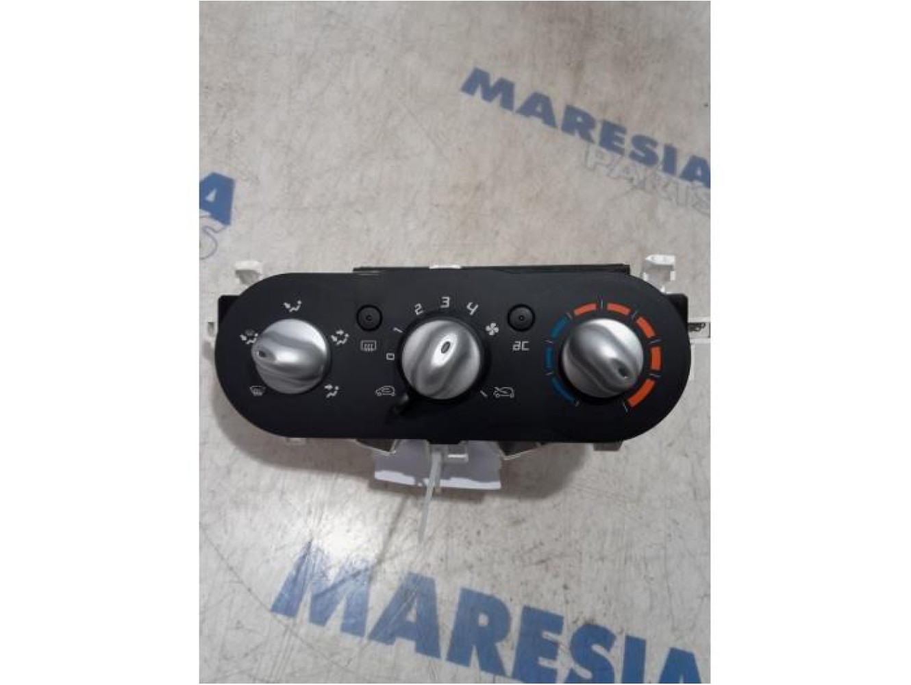 Renault - Twingo - Heater control panel