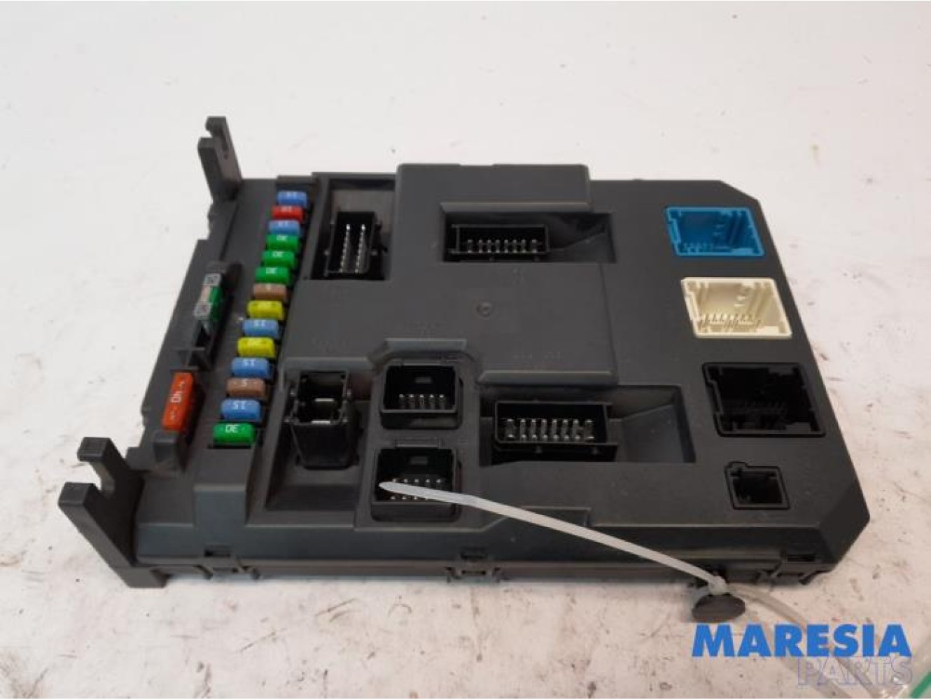 Peugeot - 207 - Body control computer