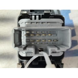 Renault - Twingo - Multi-functional window switch