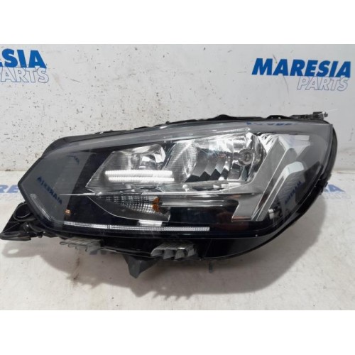 Peugeot - 208 - Scheinwerfer links
