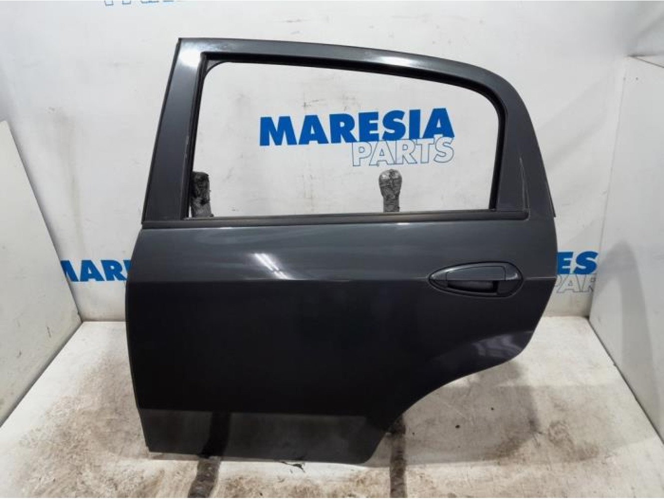 Fiat - Punto - Tür 4-türig links hinten