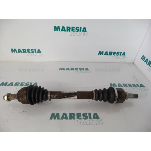 Peugeot - 307 - Front drive shaft, left
