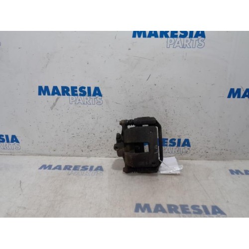 Peugeot - Boxer - Remklauw (Tang) links-achter