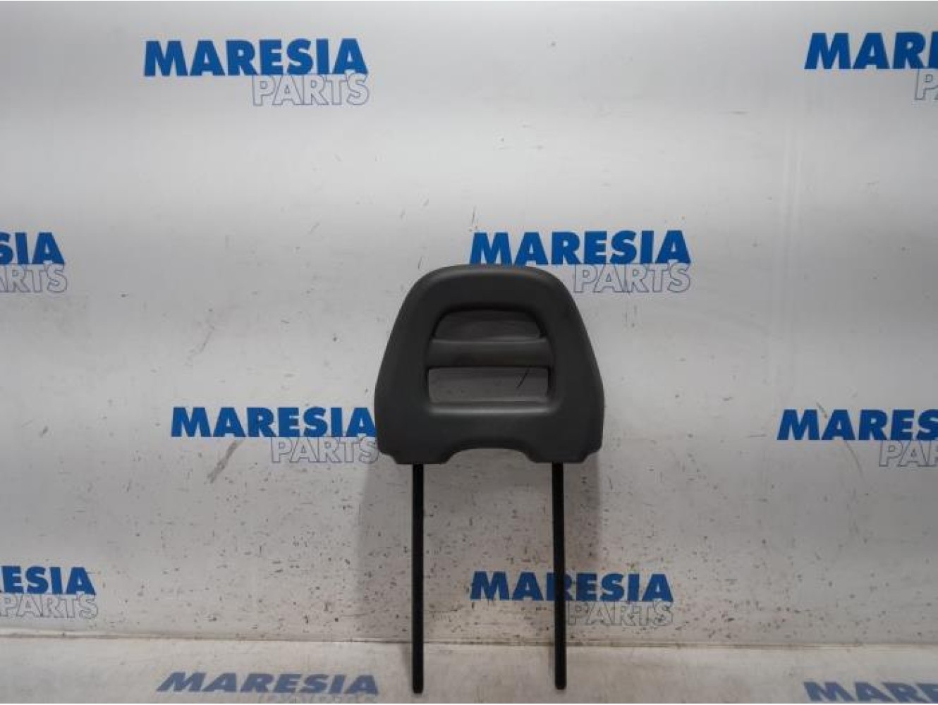 Peugeot - Boxer - Headrest