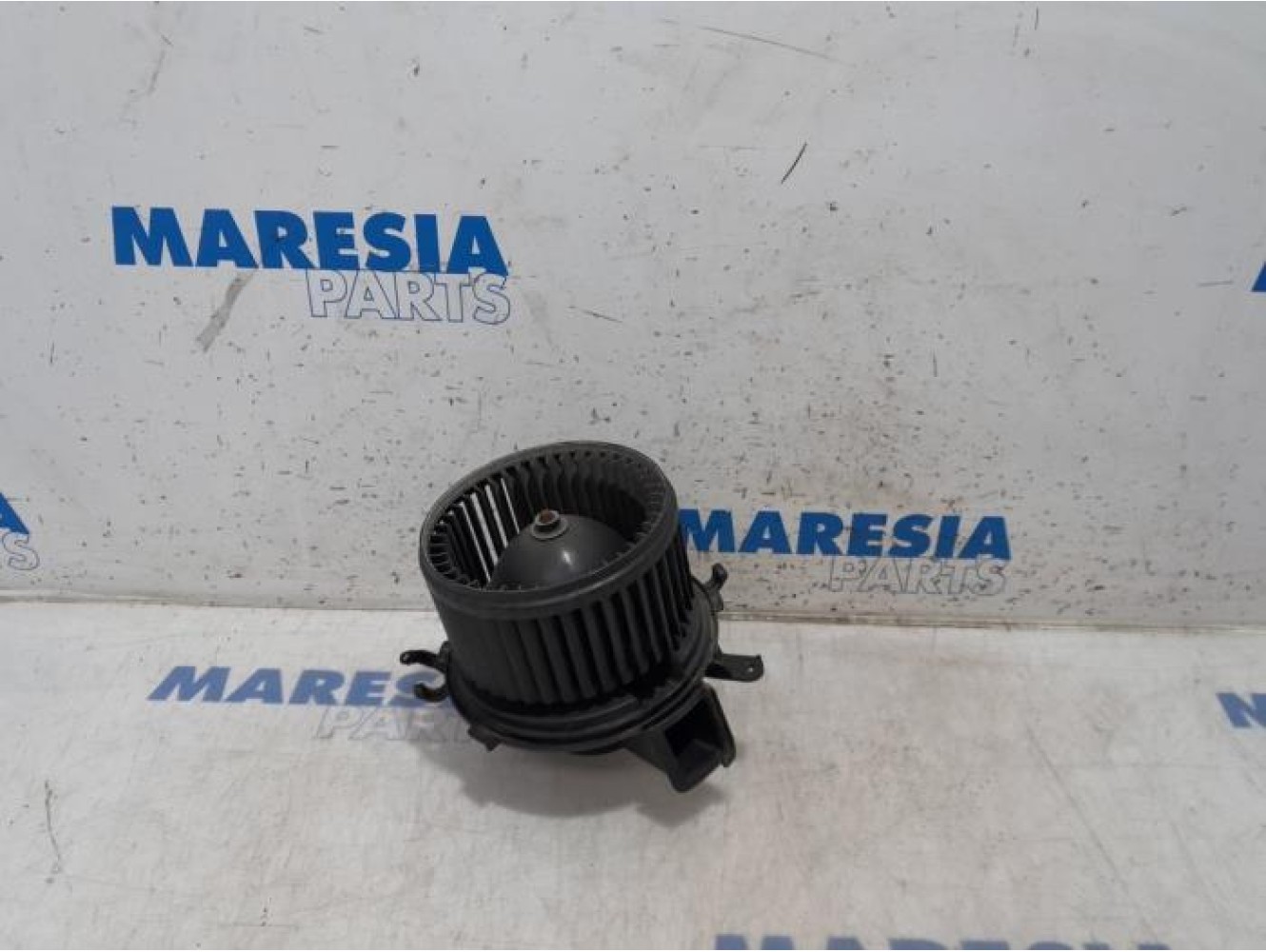 Peugeot - Boxer - Heating and ventilation fan motor