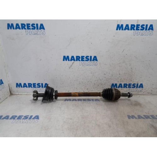 Renault - Twingo - Front drive shaft, left