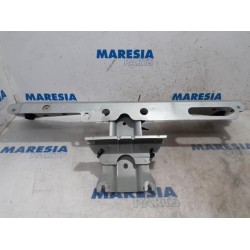 Renault - Twingo - Lock plate