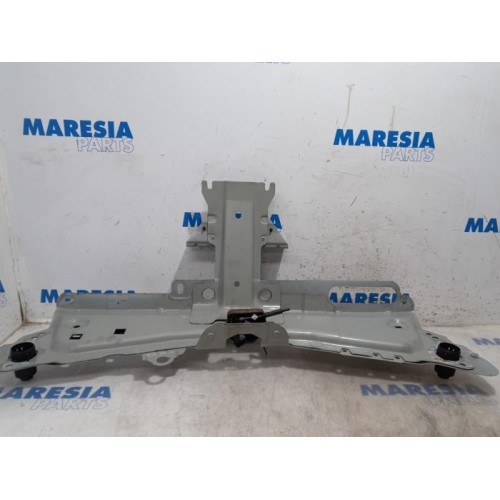 Renault - Twingo - Lock plate