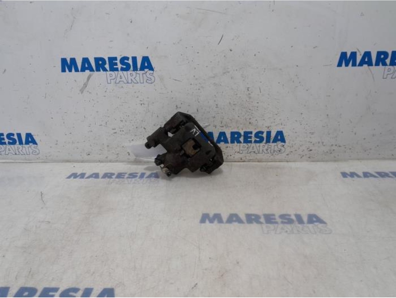 Fiat - 500 - Bremszange links vorne