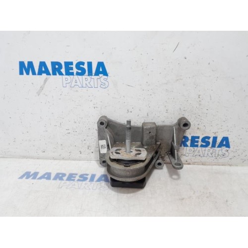 Fiat - Panda - Engine mount