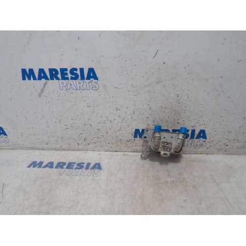 Renault - Scenic - Oil cooler