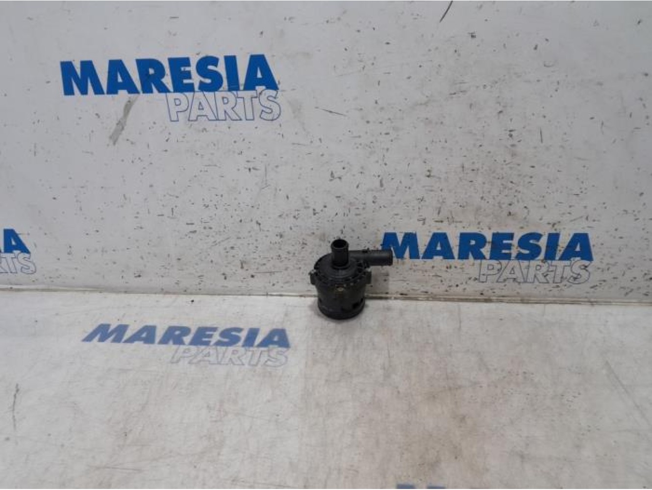 Renault - Megane - Additional water pump