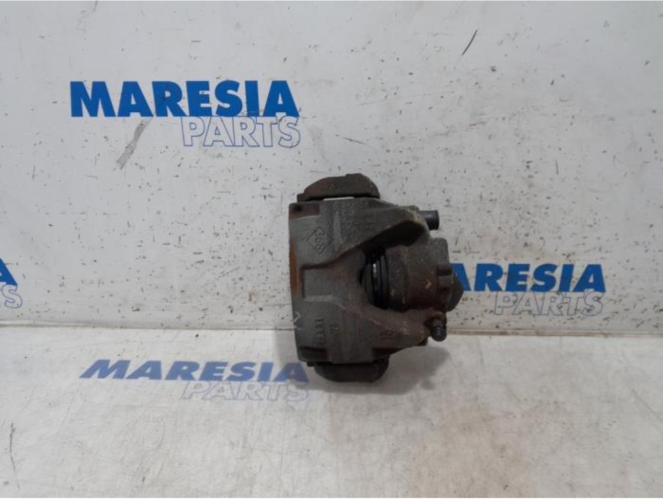 Renault - Megane - Front brake calliper, left