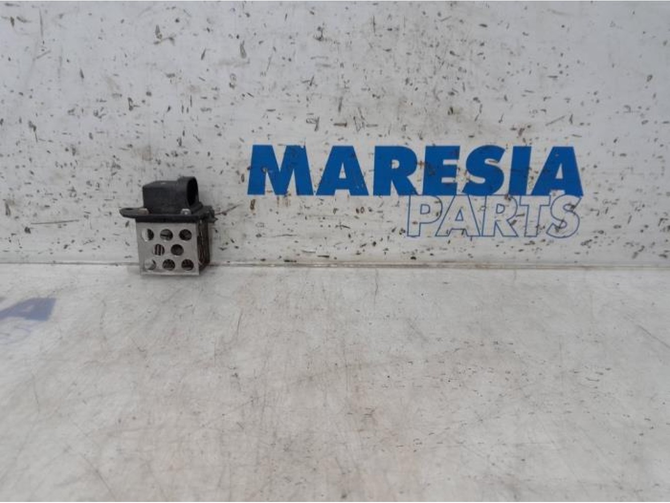 Renault - Megane - Cooling fan resistor