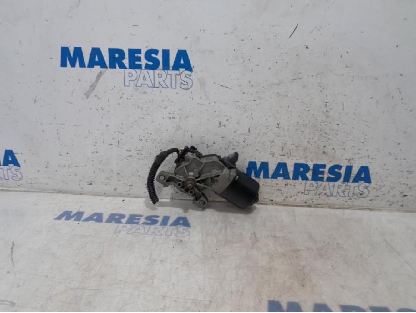 Fiat - 500 - Front wiper motor