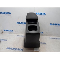 Renault - Scenic - Middle console