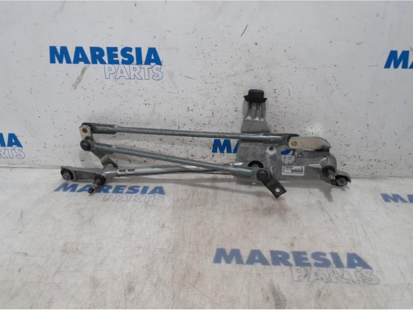 Peugeot - 308 - Wiper mechanism