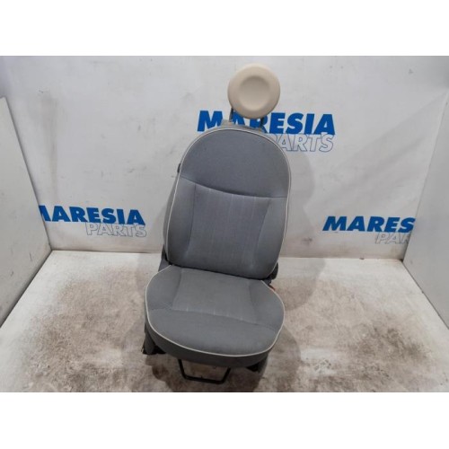 Fiat - 500 - Seat, right