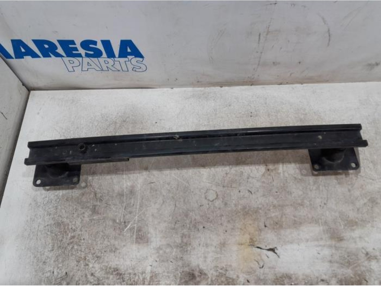 Peugeot - 5008 - Front bumper frame