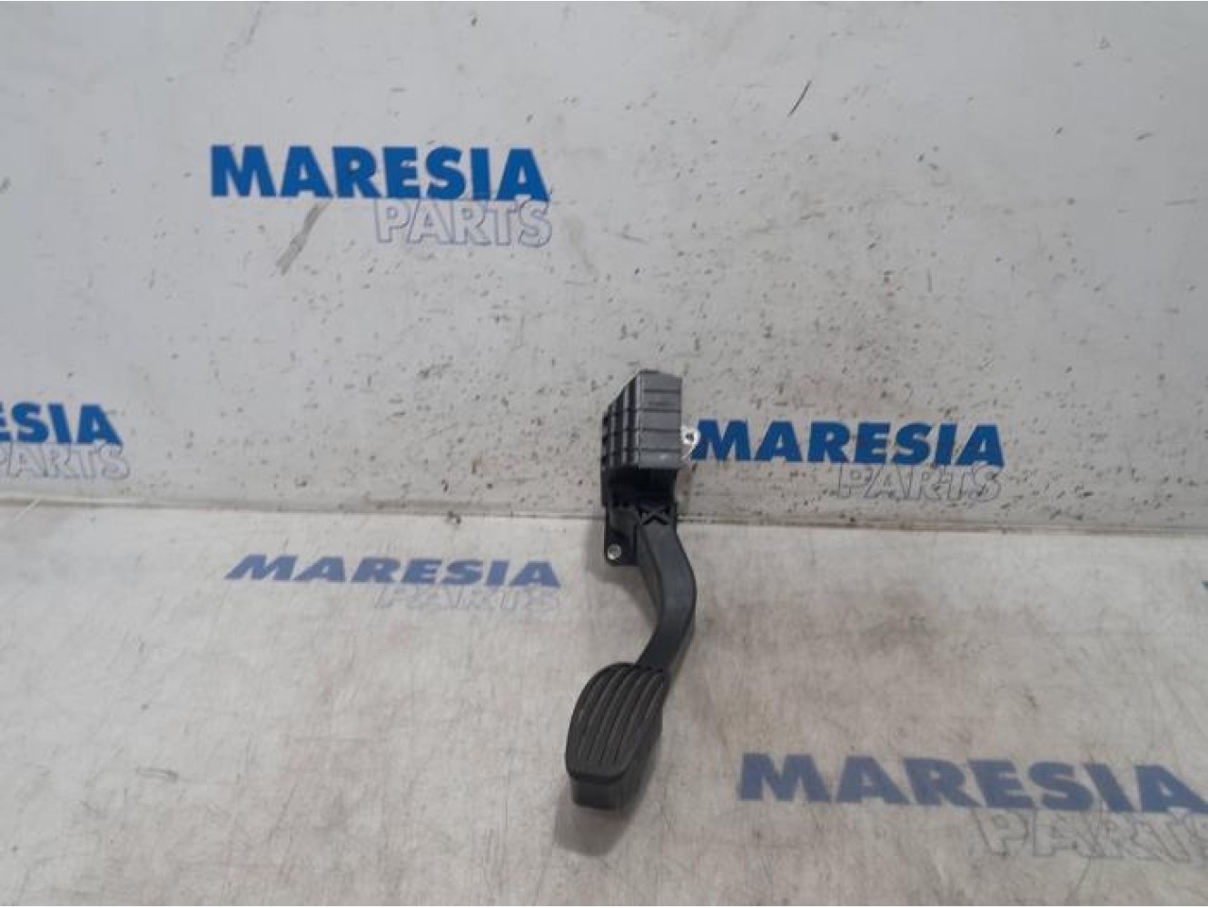 Fiat - 500 - Throttle pedal position sensor