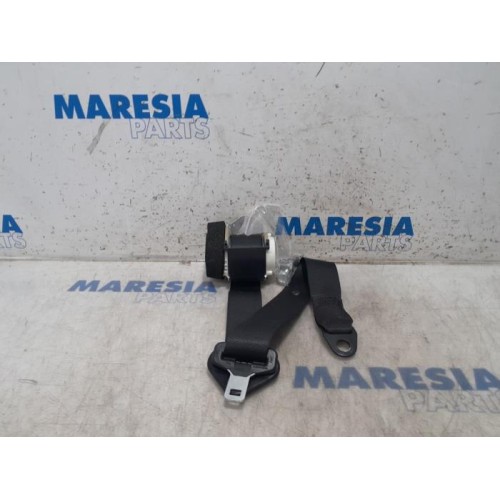 Fiat - 500 - Sicherheitsgurt links hinten